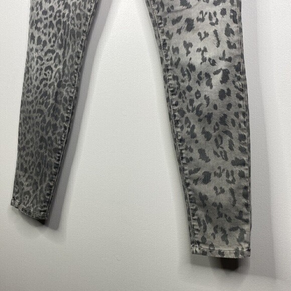 Current/Elliott Stiletto in Grey Leopard Skinny Jeans Women's Size 26 - Picture 5 of 7